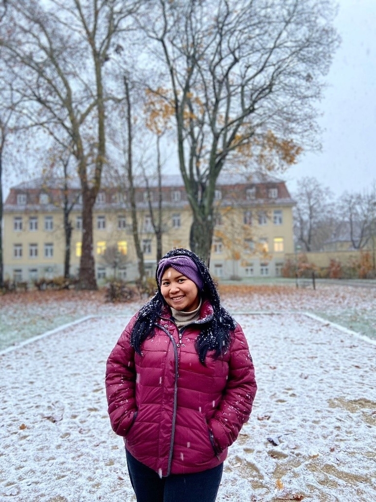 Hera, 23 Jahre aus Indonesien