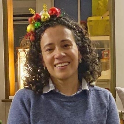Violeta, 47 Jahre aus Kolumbien